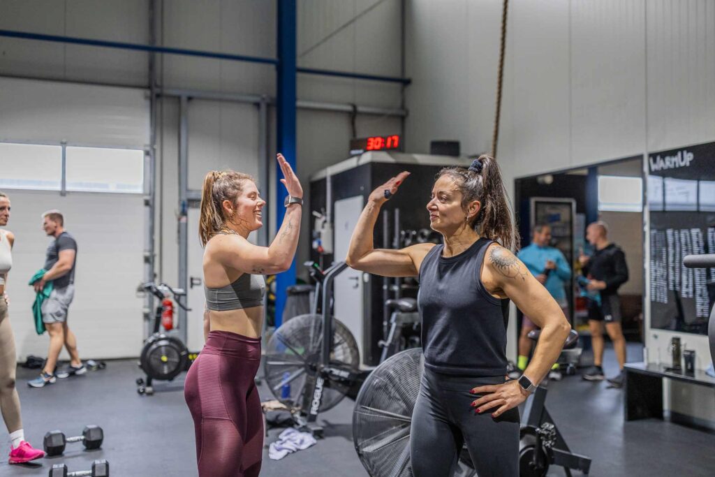 fotos im fitness studio beim workout