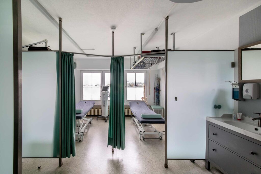 praxisraum fotografie physio arzt
