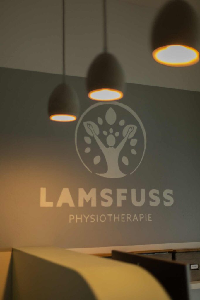 praxisraum fotografie physio arzt